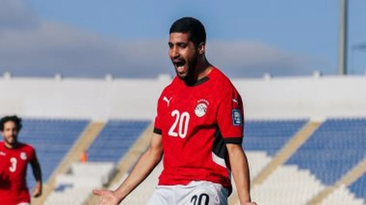 دبا ضد الجزيرة.. إبراهيم عادل يبحث عن أول أهدافه في الدوري الإماراتي